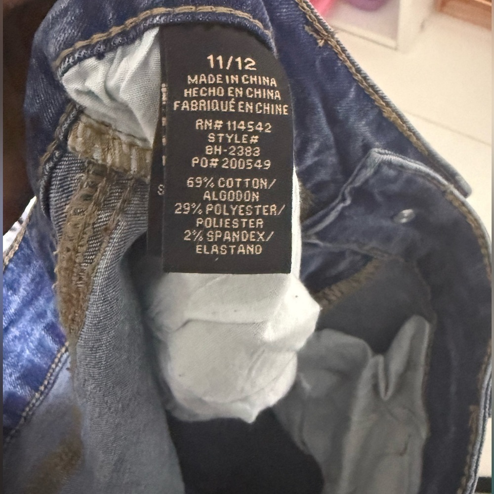2/$25 Dollhouse Medium Blue Straight Leg Jeans - Picture 6 of 8